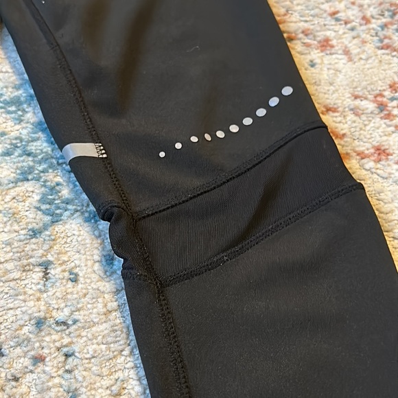 Ebb and Flow Reflective Leggings Size Small - Picture 2 of 6